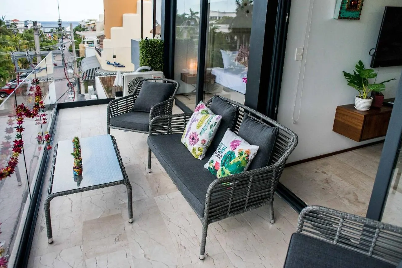 One Paralia Condo Boutique Playa del Carmen