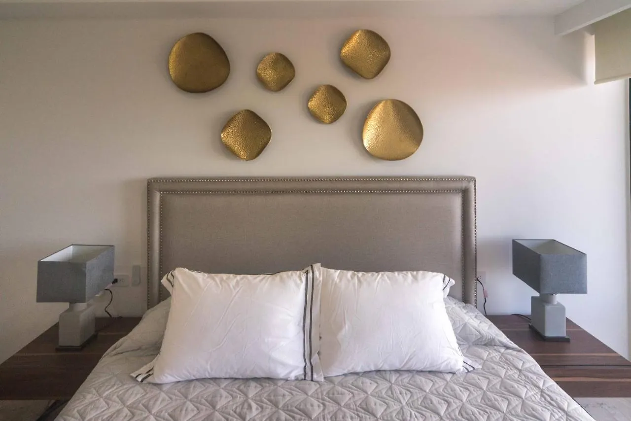 One Paralia Condo Boutique Playa del Carmen 0*,