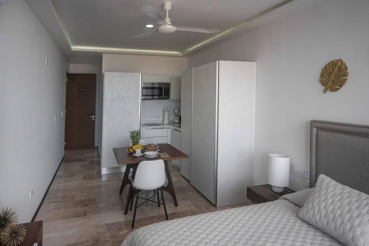 One Paralia Condo Boutique Playa del Carmen 0*,