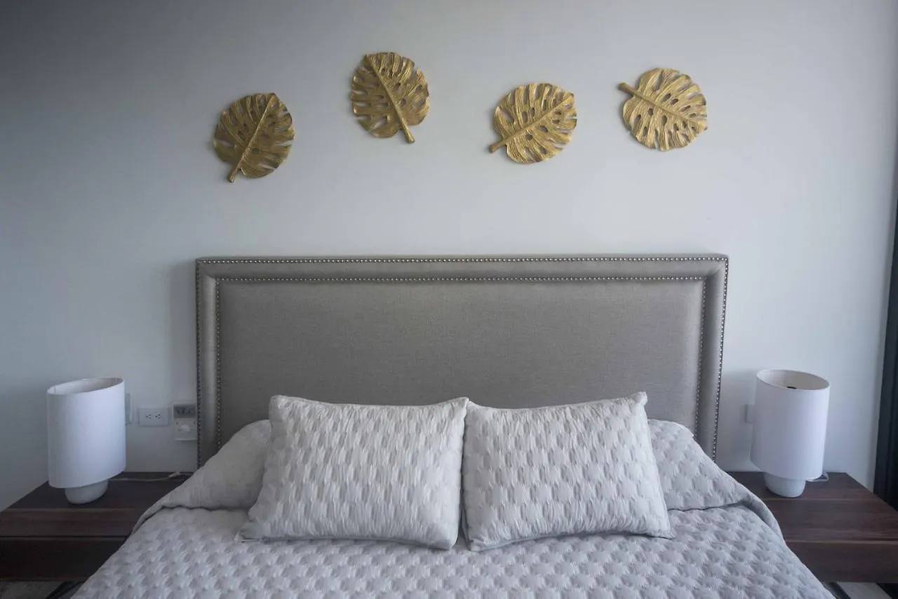 One Paralia Condo Boutique Playa del Carmen Apartmán